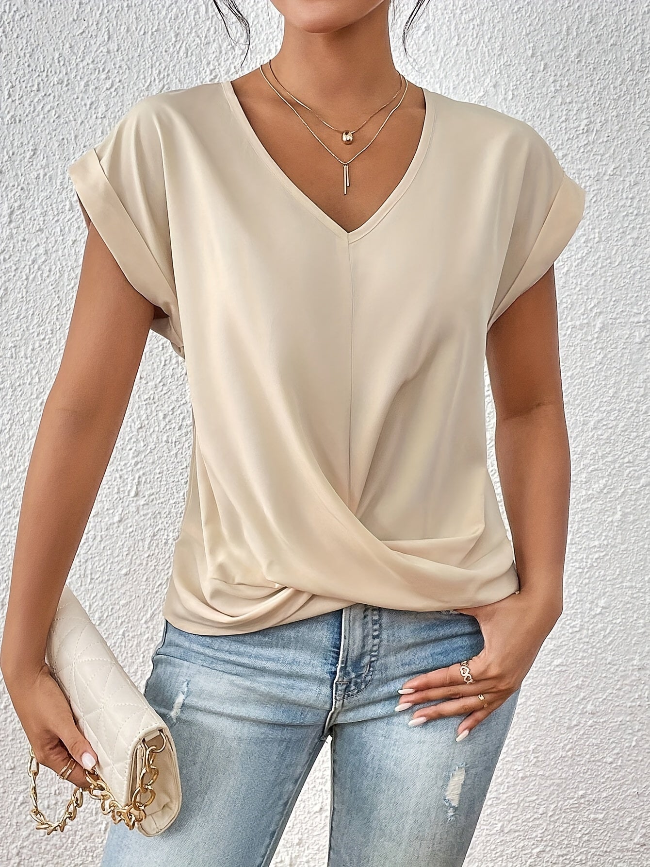 Mila™ - Casual T-shirt met Sweetheart Halslijn
