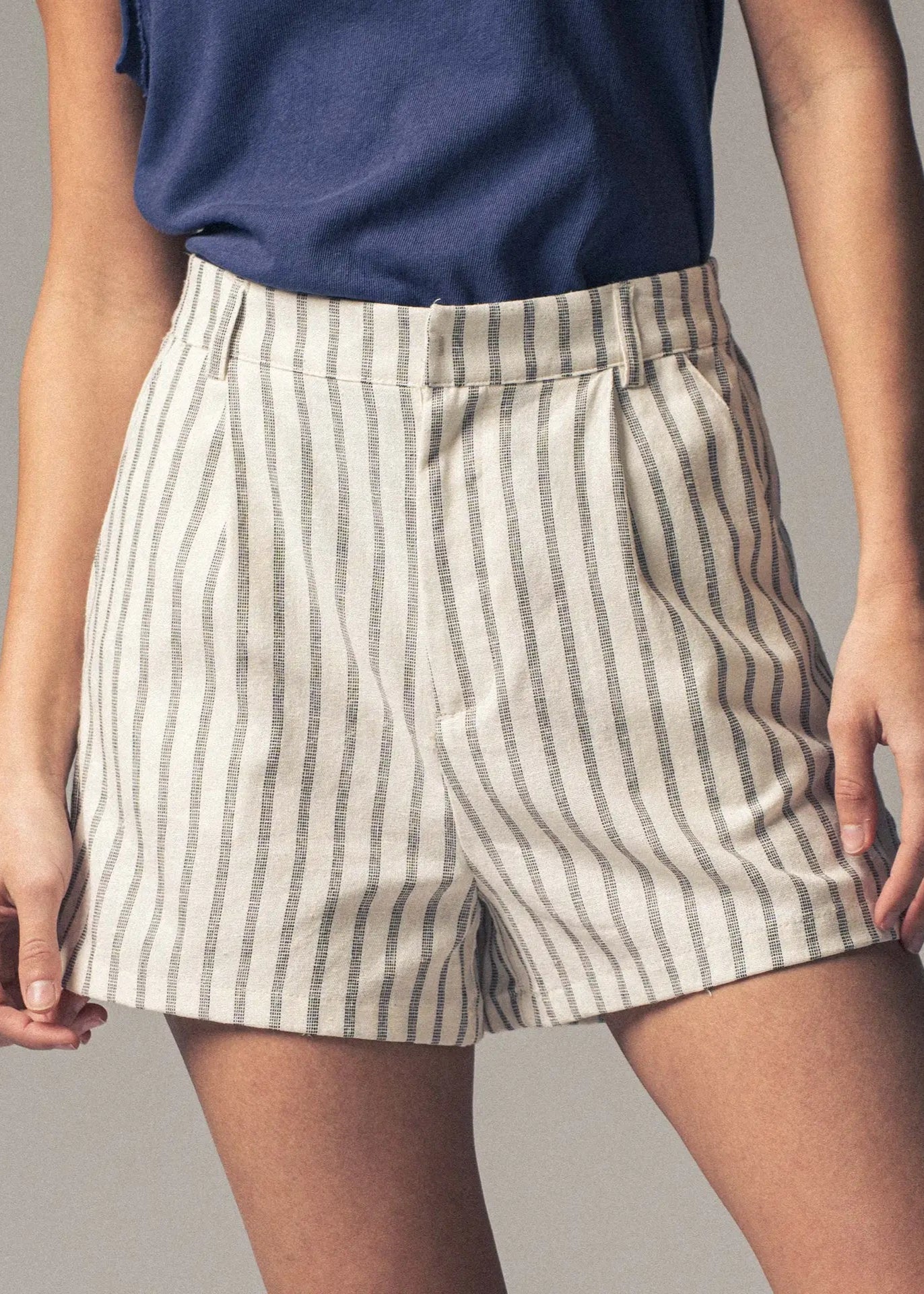 Urban Daisy Coastal Linen Stripe Shorts