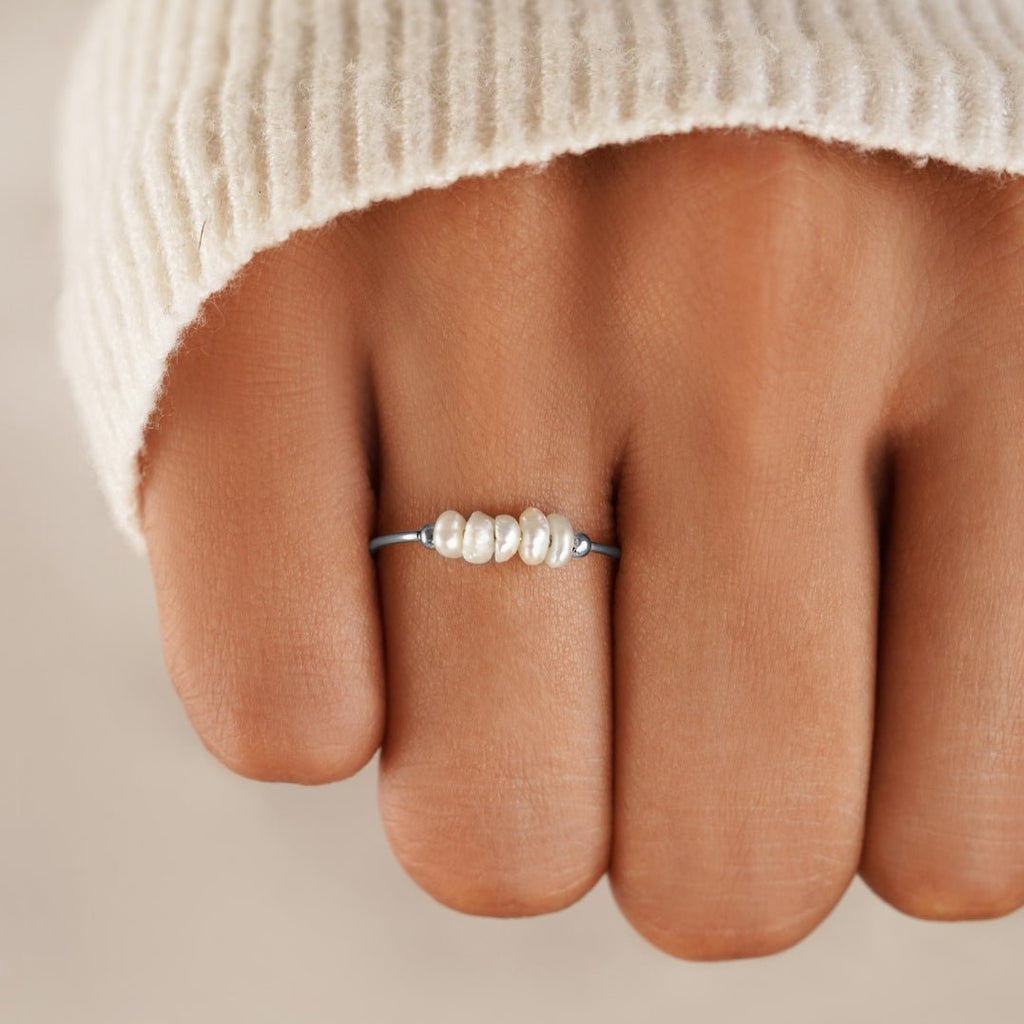 Bague en argent avec perles d'eau douce classiques